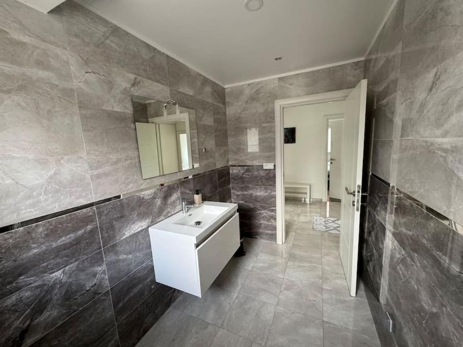 Instant Cosy Apartman Strasbourg Kültér fotó
